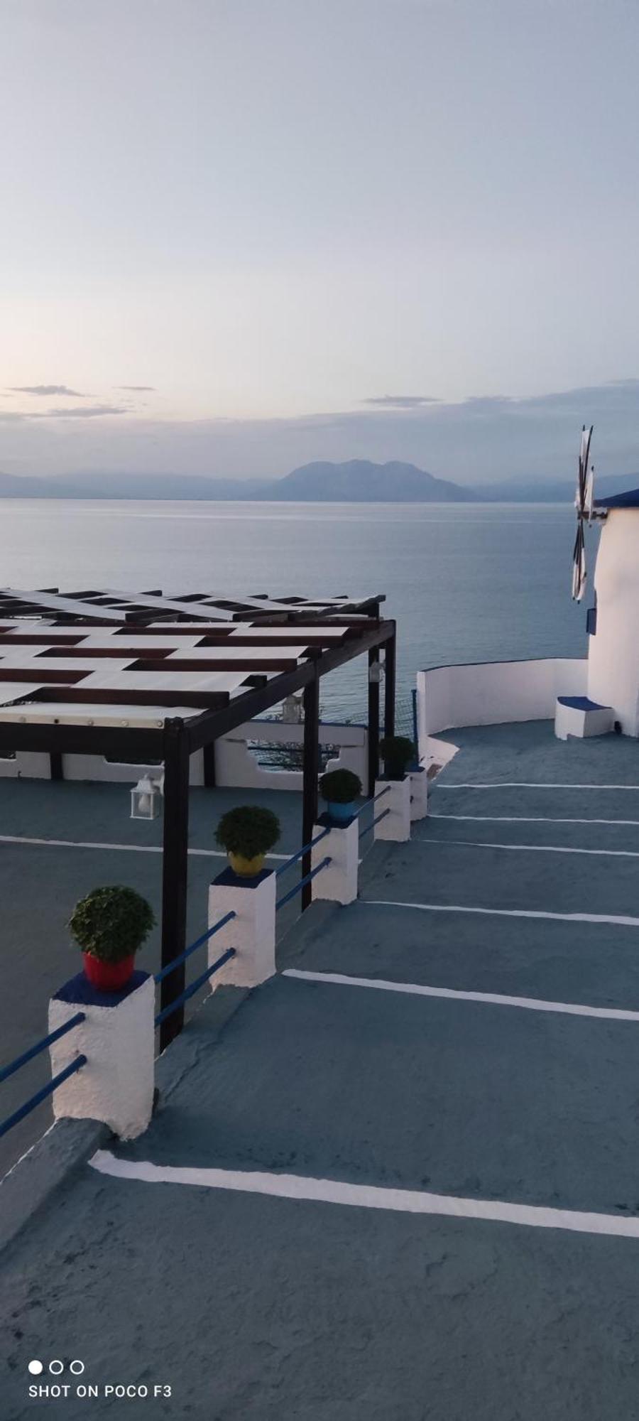 Koralli Sea View Hotel Като-Ахаія Екстер'єр фото